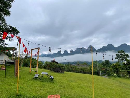 Vi Xuyen Cabin | Đồi Gió Homestay & Campsite