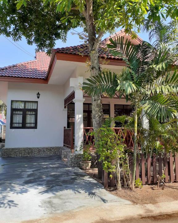 Chakphong House | บ้านทรายแก้ว