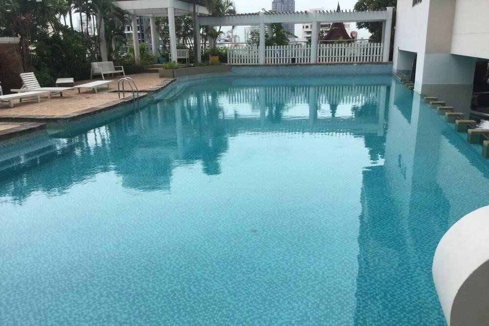 Khlong Tan Condo | 1 BR Oriental Decor@BTS Phrom Phong - Great facility !