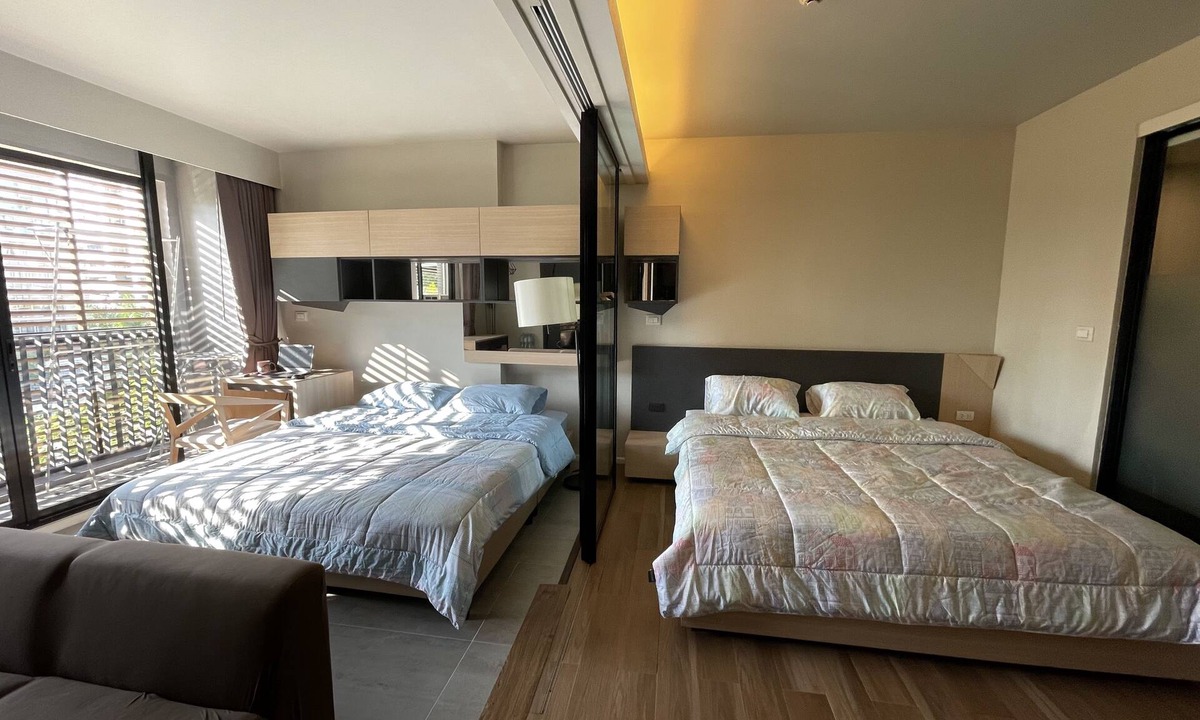 Asoke Condo | 10 mins to Terminal21! 4 Pax Group condo with Pool&Gym