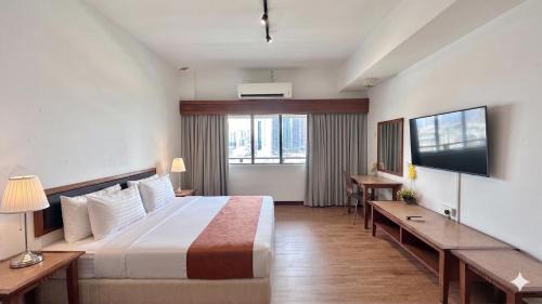 Taman Pertama Hotel | 103 Hotel by manatidur