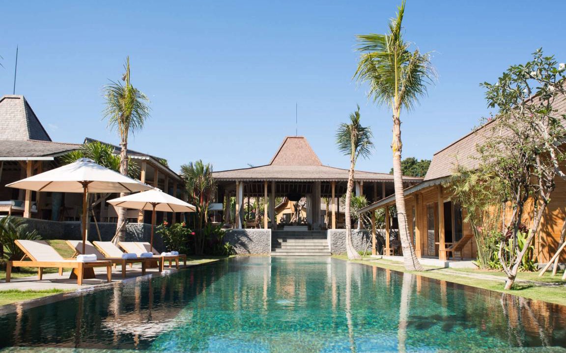 Kerobokan Villa | 1070 m² Villa ∙ 12 bedrooms ∙ 24 guests