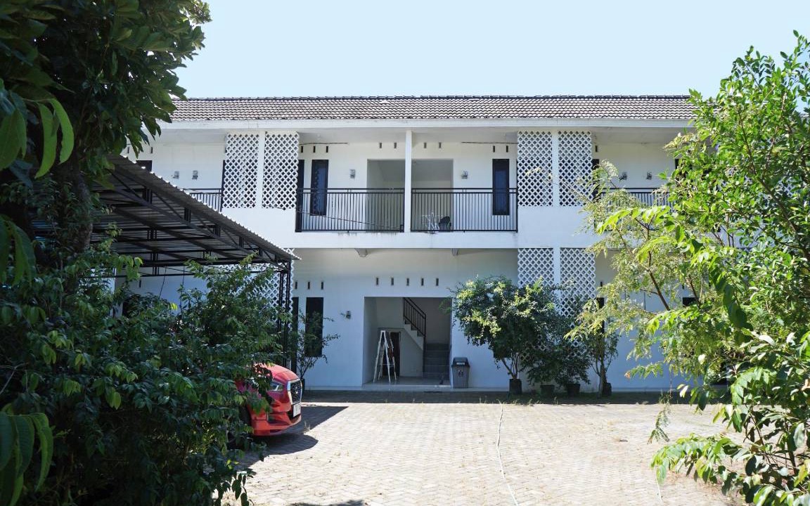 Blitar Hotel | 111 m² Hotel ∙ 3 guests