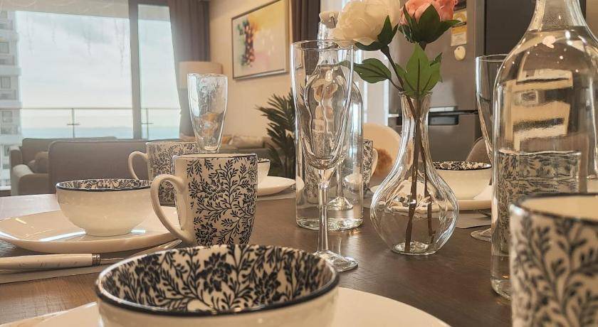 Central District Apartment | 115 m² Apartment ∙ 3 bedrooms ∙ 13 guests
