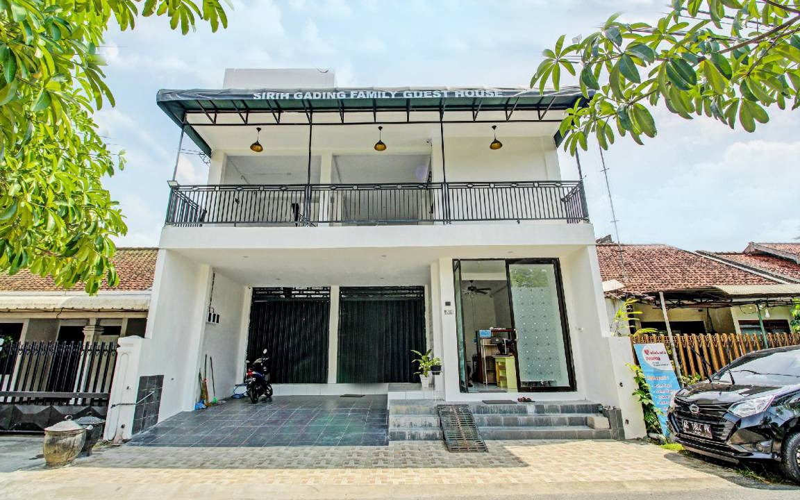 Tulungagung Hotel | 12 m² Hotel ∙ 2 guests