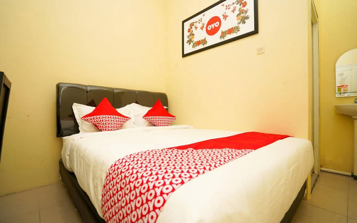 Surabaya Hotel | 12 m² Hotel ∙ 2 guests