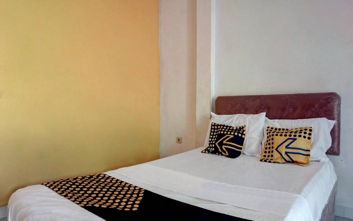 Pelabuhan Ratu Hotel | 12 m² Hotel ∙ 2 guests