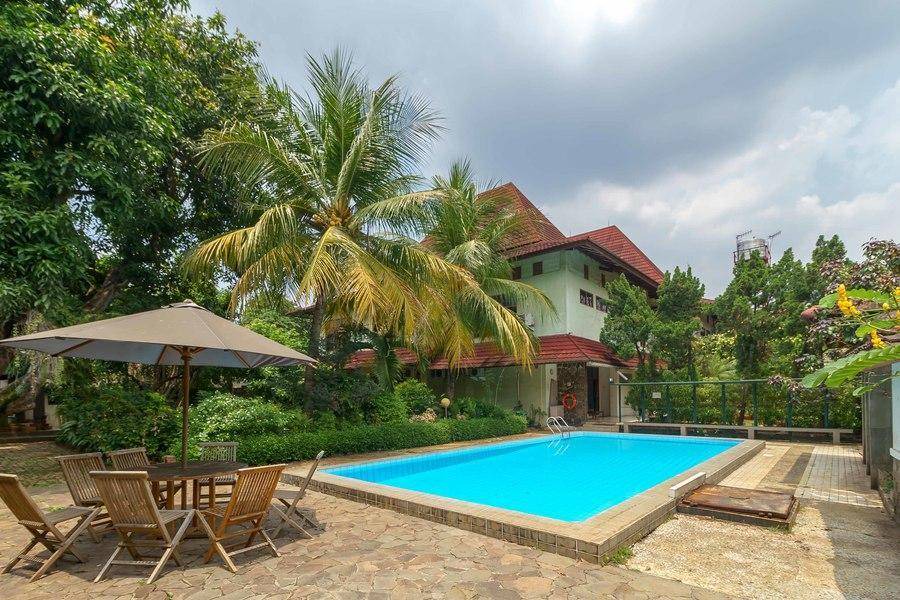 Ragunan Hotel | 13 m² Hotel ∙ 3 guests