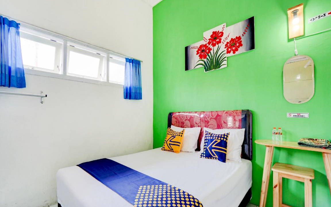 Malang Hotel | 13 m² Hotel ∙ 4 guests