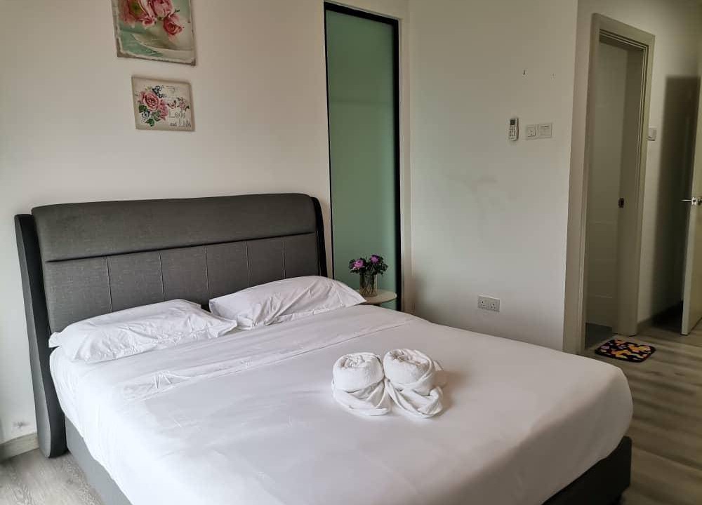 Central District Apartment | 133 m² Apartment ∙ 2 bedrooms ∙ 6 guests