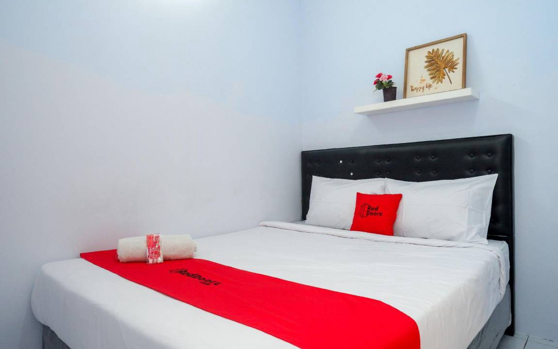 West Semarang Hotel | 14 m² Hotel ∙ 2 guests