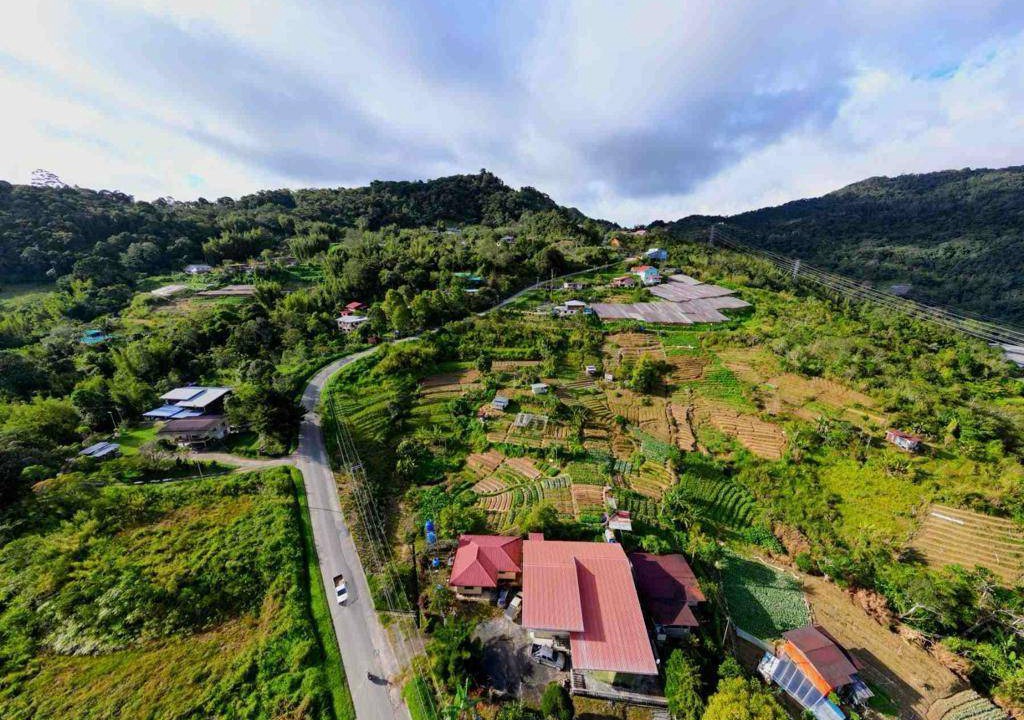 Tenghilan House | 1400 m² House ∙ 4 bedrooms ∙ 20 guests