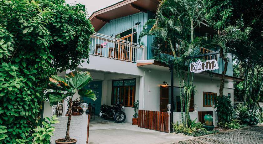 Prachuap Khiri Khan Bed & Breakfast | 150 m² Bed and breakfast ∙ 3 bedrooms ∙ 8 guests
