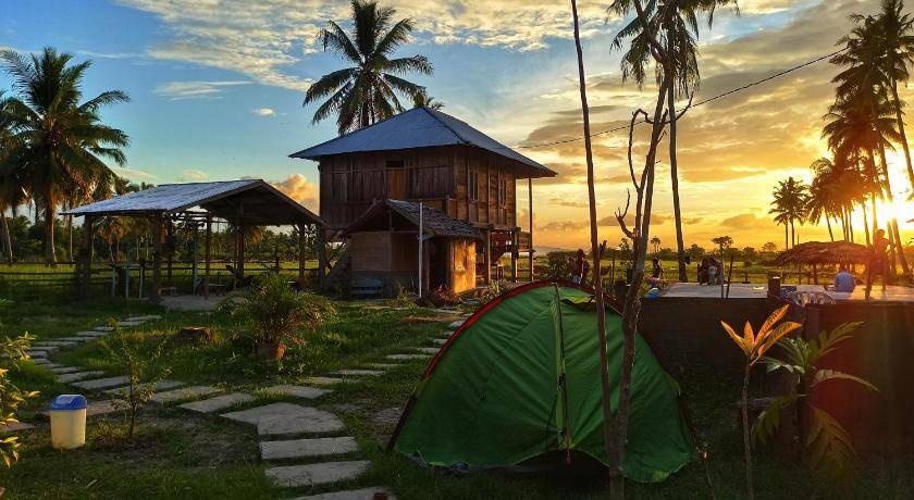 Gorontalo Bed & Breakfast | 16 m² Bed and breakfast ∙ 3 guests