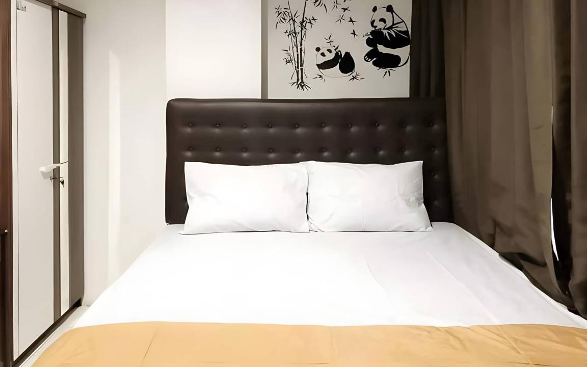 Surabaya Hotel | 16 m² Hotel ∙ 2 guests