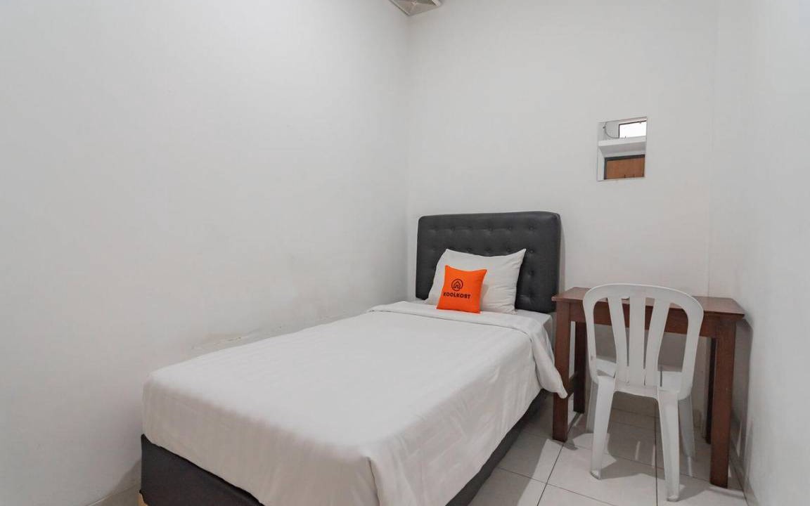Astana Anyar Hotel | 16 m² Hotel ∙ 2 guests