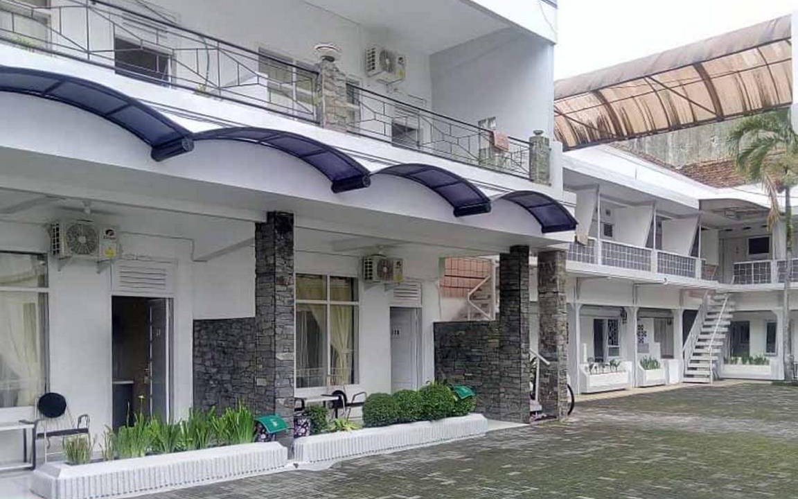 Tasikmalaya Hotel | 16 m² Hotel ∙ 3 guests