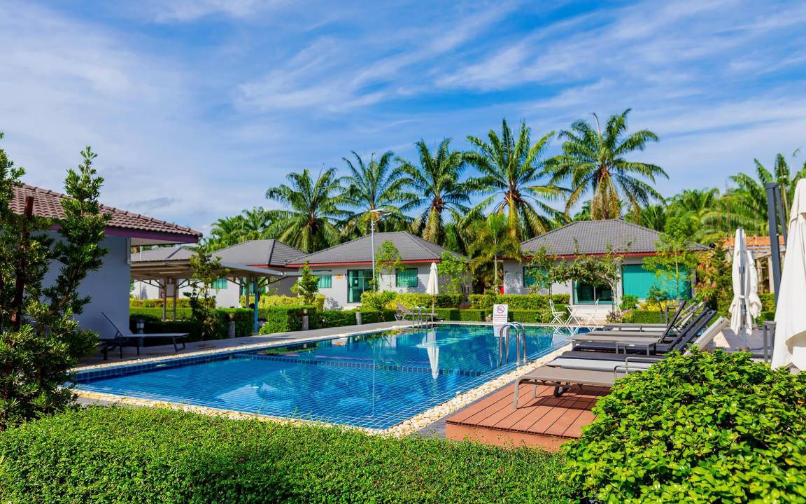 Tha Kham Resort | 165 m² Resort ∙ 3 bedrooms ∙ 8 guests