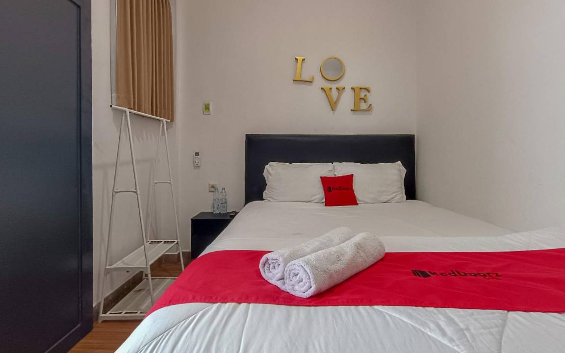 Madurejo Hotel | 18 m² Hotel ∙ 2 guests