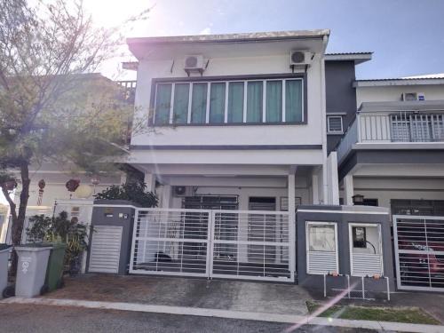 Seremban House | 1822 Kepayang nearby Aeon S2 14 Pax