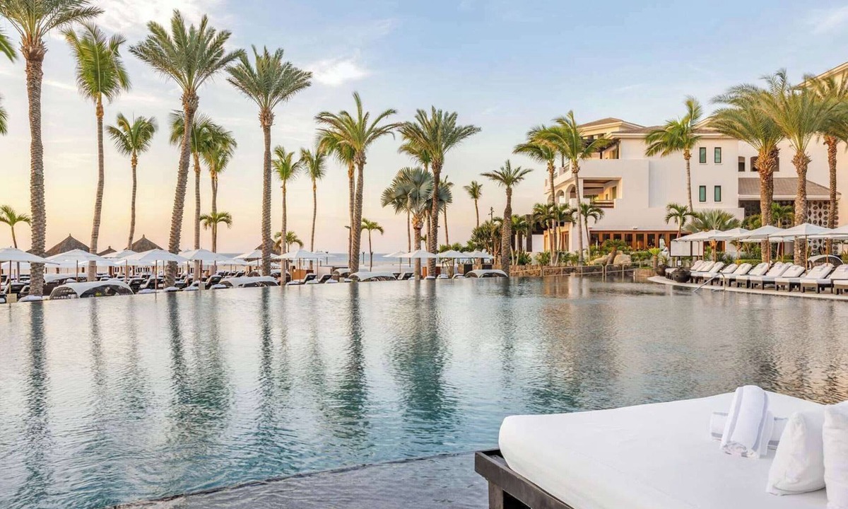 Zona Hotelera Hotel | 2 Stylish 3BR Grand Suites near Baja Brewing – Access to Six Resort Pools