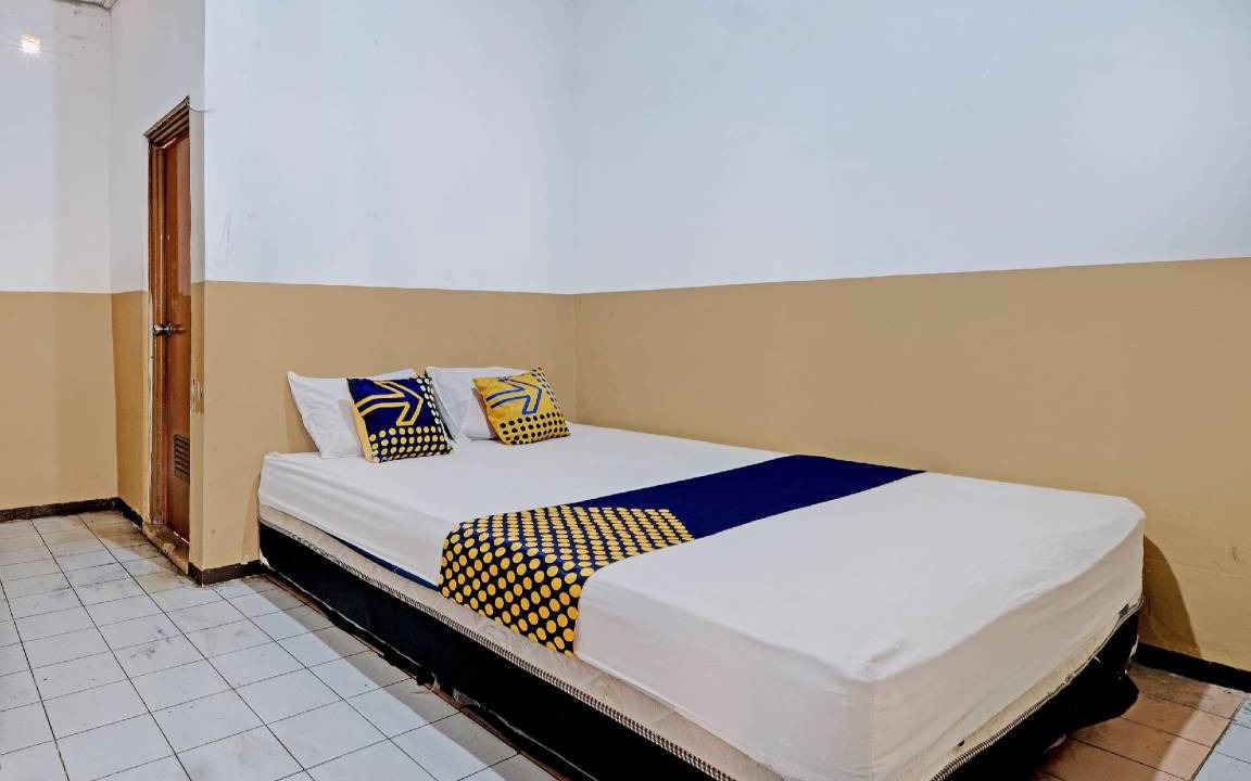 Ungaran Barat Hotel | 20 m² Hotel ∙ 3 guests