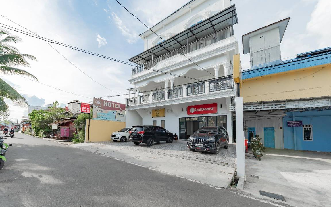 Buntok Hotel | 20 m² Hotel ∙ 4 guests