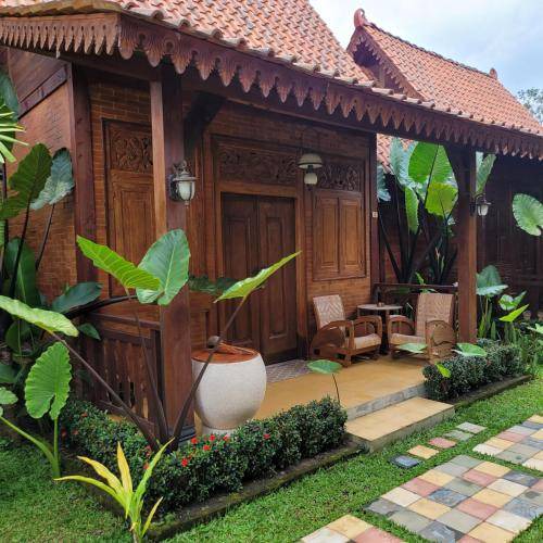 Mendut Hotel | 20 m² Hotel ∙ 4 guests