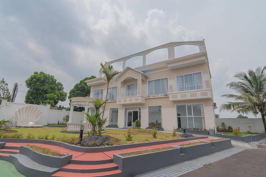 Tasikmalaya Bed & Breakfast | 23 m² Bed and breakfast ∙ 2 guests