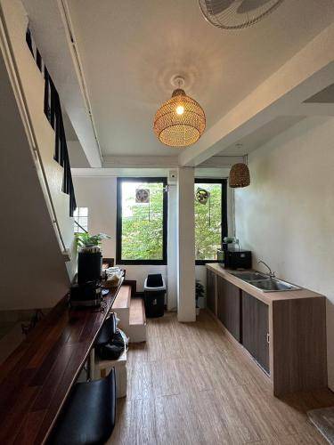 Talat Yot Hostel | 25 m² Hostel ∙ 3 bedrooms ∙ 12 guests