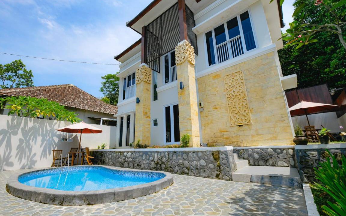Bangunjiwo Villa | 250 m² Villa ∙ 3 bedrooms ∙ 15 guests