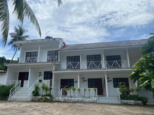 Bai Lan Hotel | 28 m² Hotel ∙ 4 guests
