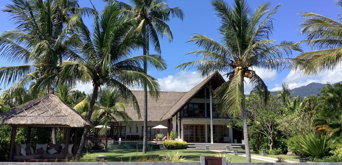 Gerokgak House | 290 m² House ∙ 4 bedrooms ∙ 8 guests