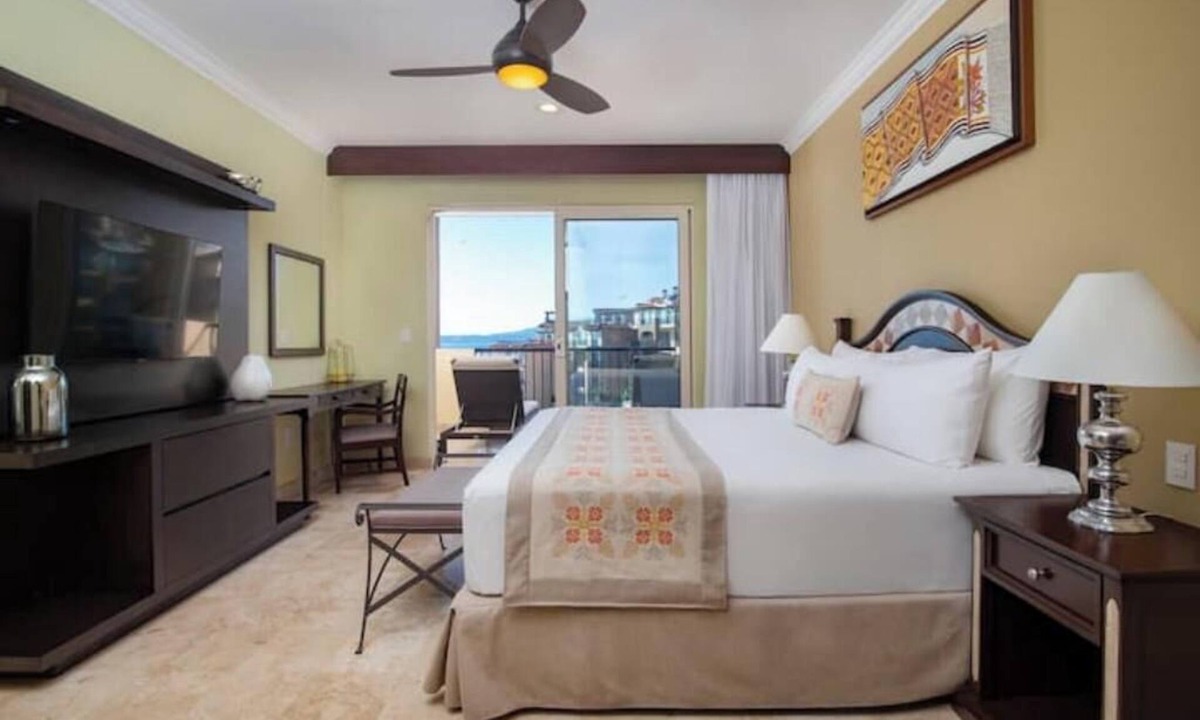 Flamingos Resort | 2BD in Villa del Palmar Flamingos Beach Resort Available for Christmas and NYE!