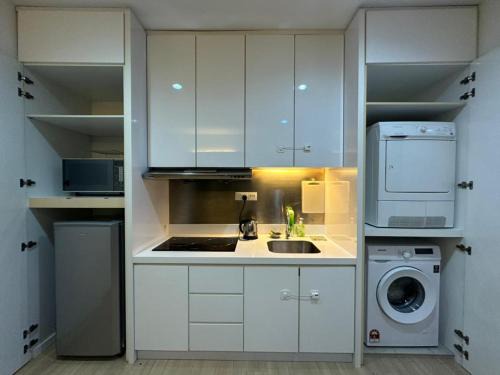 Seri Tanjung Pinang Apartment | 2BR, 1 Car Park, 4Pax Seaview 118IslandPlaza