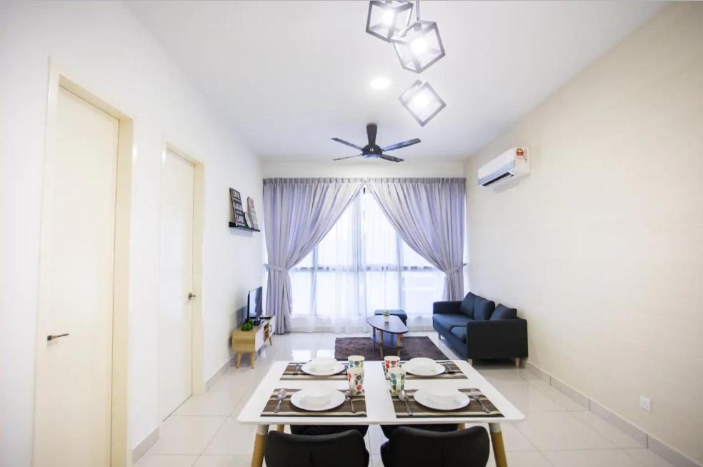 Gelang Patah Apartment | 2BR 6Pax Educity Eco Nest Modern Family suites