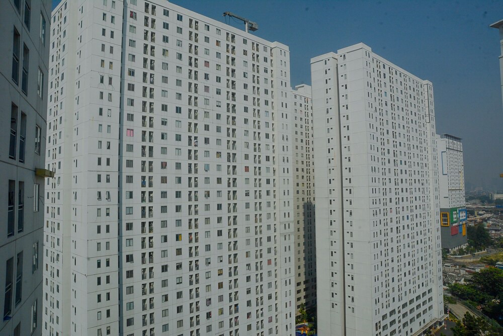 Jatinegara Hotel | 2Br Bassura City Apartment Pool View Near Bassura Mall