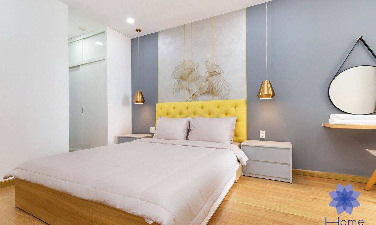 Phu Nhuan Apartment | 2BRs Apartment in Luxury Building W/Free Gym, Pool and Airport Pick up
