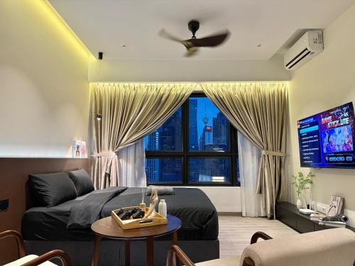 Imbi Apartment | 2min walk to TRX,KLCC view Gaming 2pax swimming pool