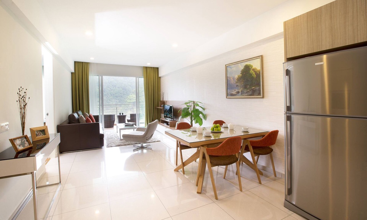 Hulu Kinta Apartment | 3 Bedroom Lakeview Executive Suite #2