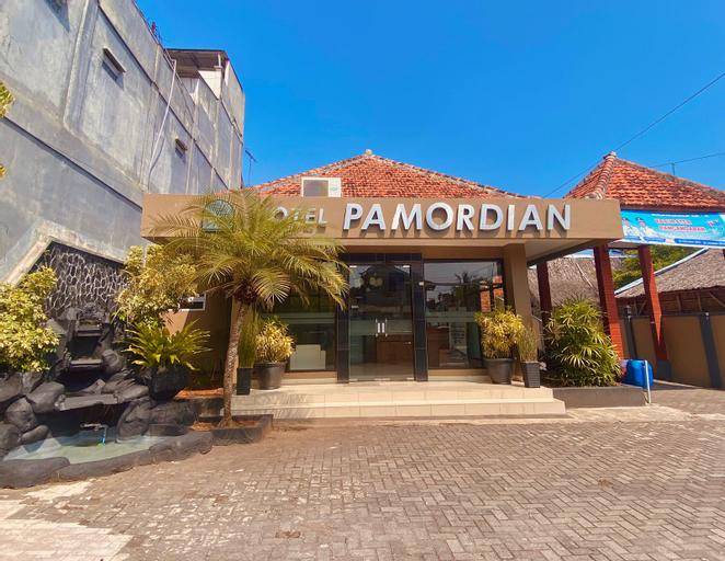 Pangandaran Hotel | 30 m² Hotel ∙ 4 guests