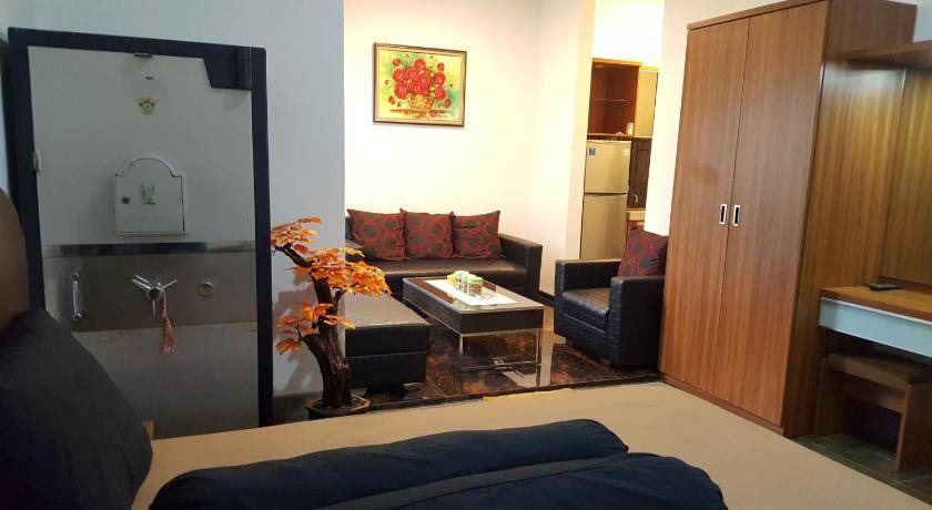 Tulungagung House | 30 m² House ∙ 6 guests