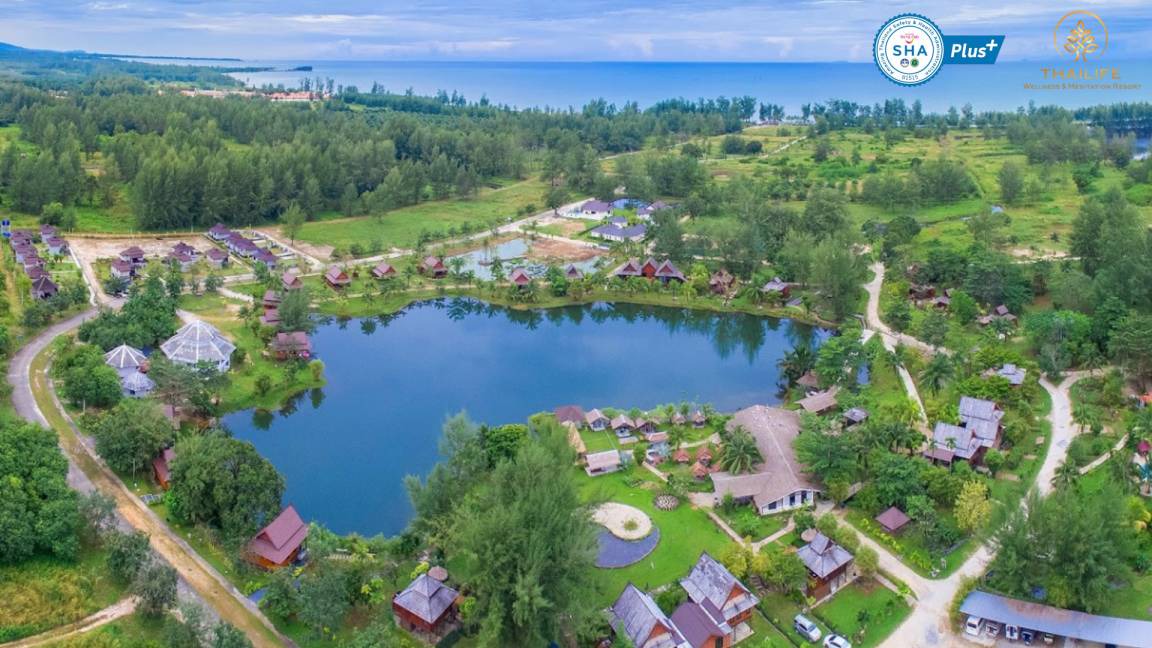 Takua Pa Resort | 300 m² Resort ∙ 3 bedrooms ∙ 127 guests