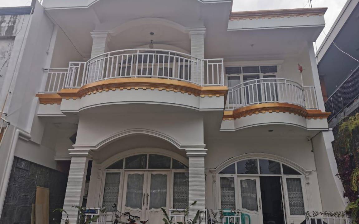 Cipanas Villa | 300 m² Villa ∙ 5 bedrooms ∙ 15 guests