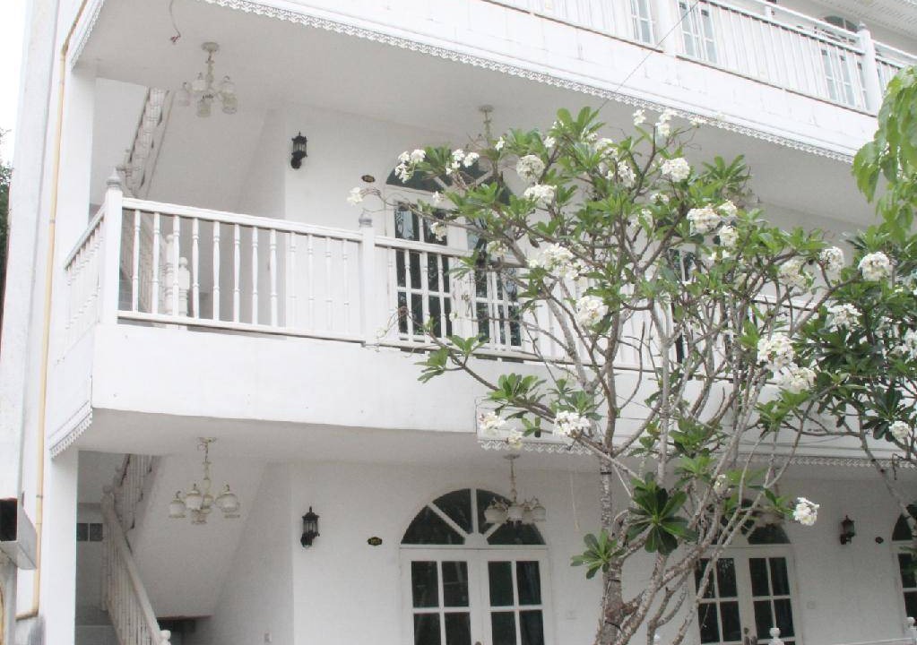 Nakhon Chai Si Hotel | 31 m² Hotel ∙ 2 guests