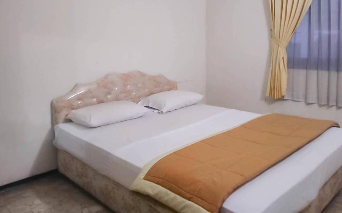 Cipanas Bed & Breakfast | 32 m² Bed and breakfast ∙ 4 guests