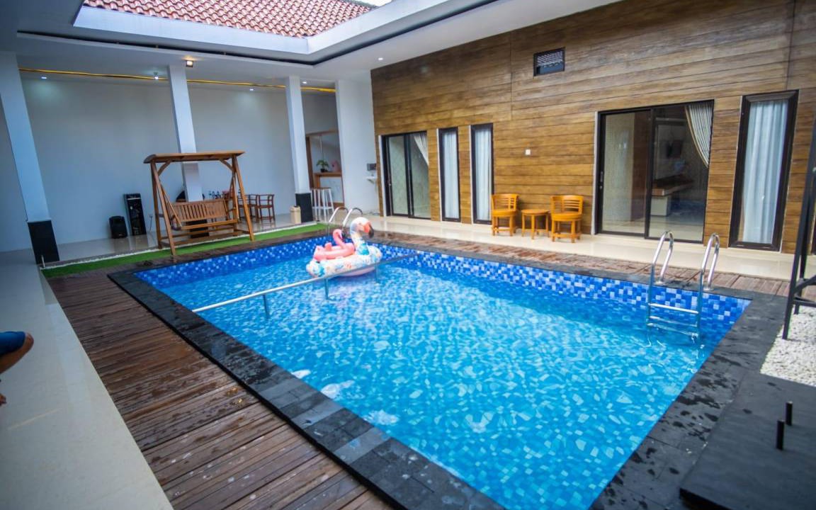 Purwokerto Villa | 350 m² Villa ∙ 4 bedrooms ∙ 8 guests