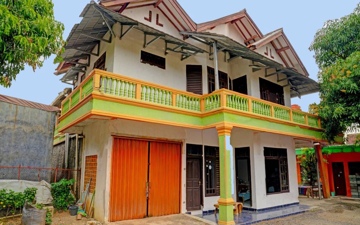 Pelabuhan Ratu Hotel | 36 m² Hotel ∙ 3 guests