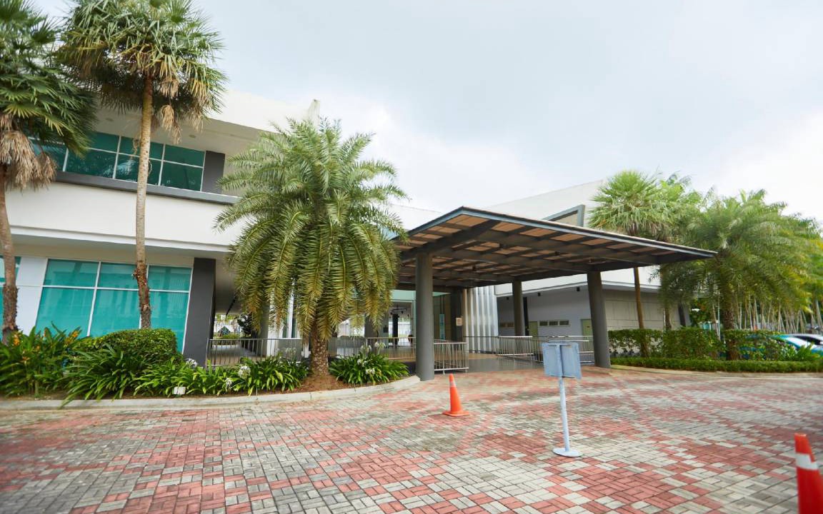 Bandar Penawar Resort | 373 m² Resort ∙ 5 bedrooms ∙ 22 guests
