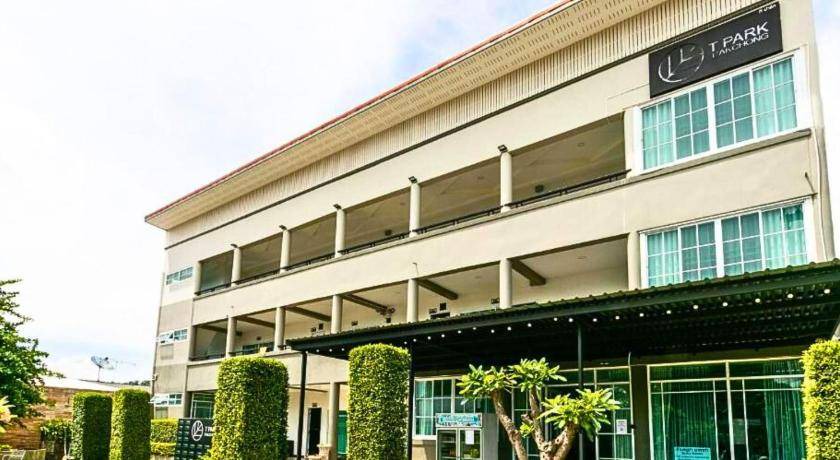 Pak Chong Apartment | 40 m² Serviced apartment ∙ 5 guests